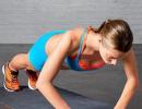 Push-ups from the knees - an easy way to meet chaturanga